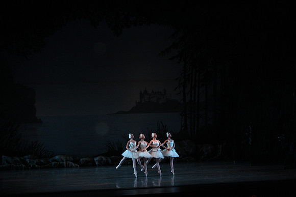 20151025_MCB_Swan_Lake_2Cast_Arsht_IMG_0052