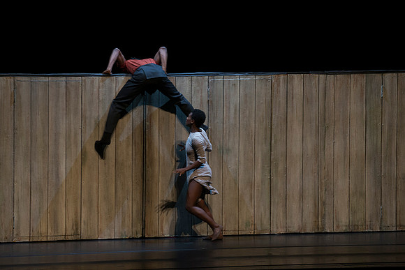 20170223_Alvin_Ailey_Walking_Mad_PR_Closeup_G3P1508