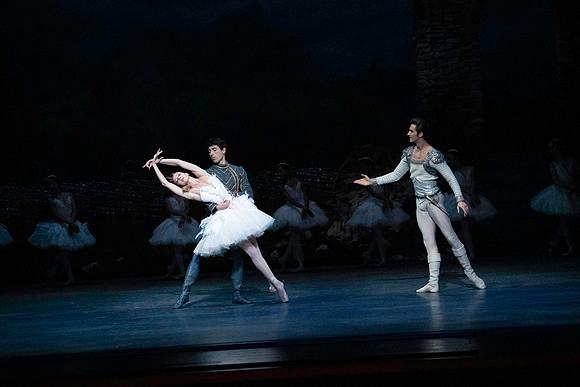 20240417_Swan_Lake_Act 4_2_Cast_DSC3039.ARW