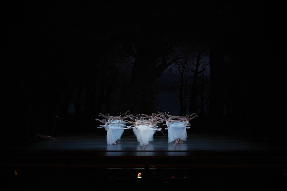 20161020_MCB_Giselle_Act1_DRSH_75A0608