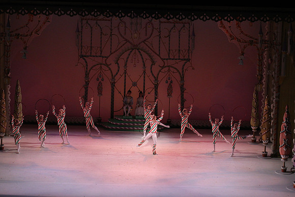 20141229_Nutcracker_WPB_Hoops_CG3P1487