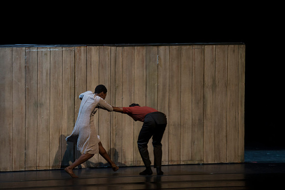 20170223_Alvin_Ailey_Walking_Mad_PR_Closeup_G3P1546