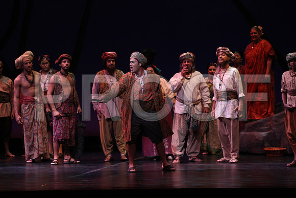 20150226_The_Pearl_Fisher_Act_29C7C0671