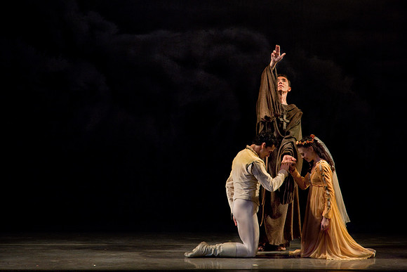 5029_DG_Miami_City_Ballet_Romeo_and_Juliet_Broward_center_2011_MG_6245