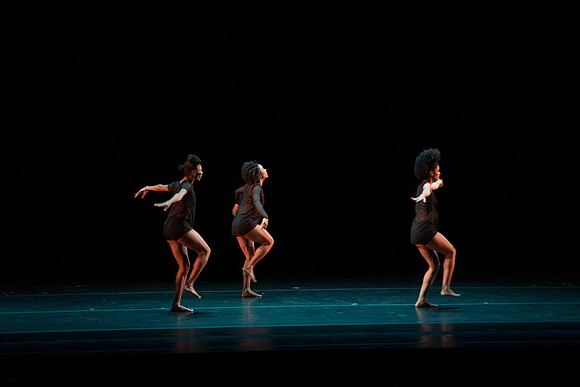 20170223_Alvin_Ailey_Deep_PR_Wide_73A0565