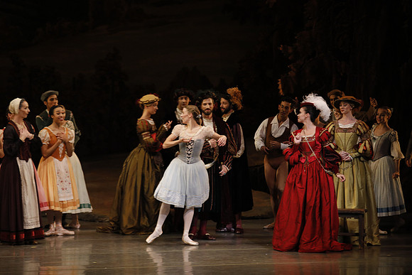 20161021_MCB_Giselle_Act1_Preformance_Arsht_73A0056