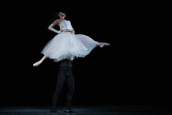 20180405_La Valse_Balanchine_Ravel__73A4807