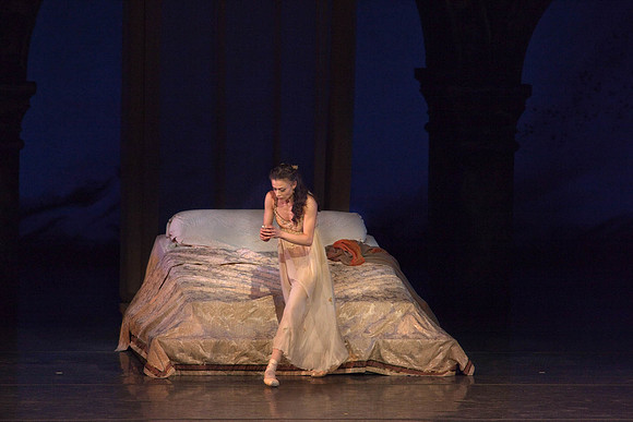 5029_DG_Miami_City_Ballet_Romeo_and_Juliet_Broward_center_2011_MG_7323