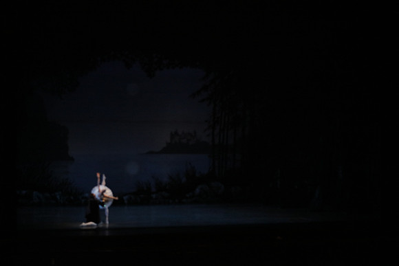 20151023_MCB_Swan_Lake_Prefomance_Arsht__75A2408