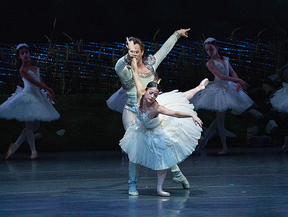 Swan Lake 2 Cast  for Amber double cheque it Tricia 1021