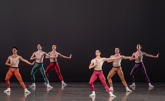 20170113_Glass_Pieces_Akhnaten_PR_MCB_Arsht_73A0852