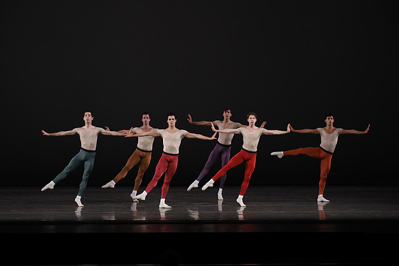 20170113_Glass_Pieces_no Makeup_DR_MCB_Arsht__73A1422