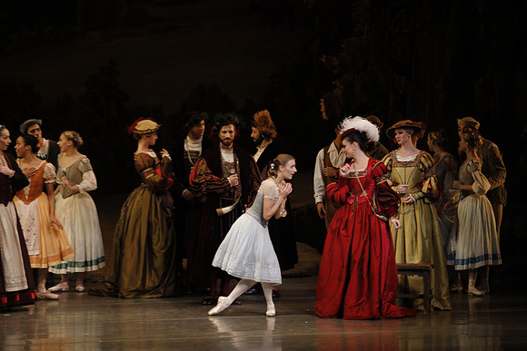 20161021_MCB_Giselle_Act1_Preformance_Arsht_73A0050