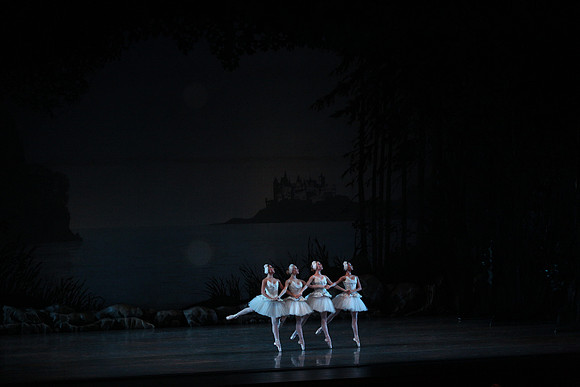 20151025_MCB_Swan_Lake_2Cast_Arsht_IMG_0055