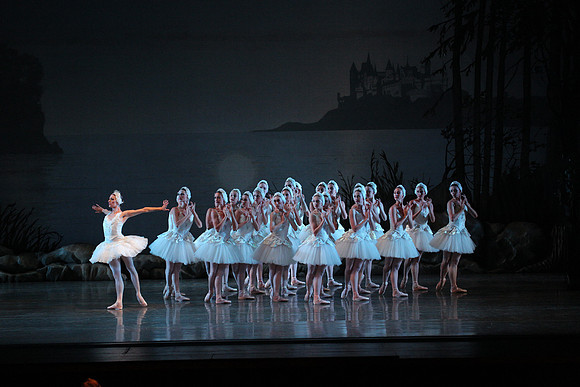 20151022_MCB_Swan_Lake_DR_Arsht_IMG_8137
