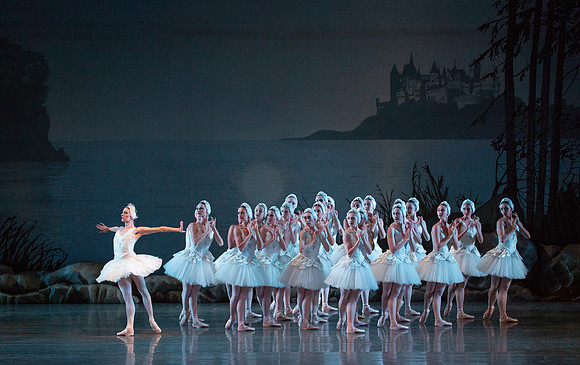 20151023_MCB_Swan_Lake_DR_Arsht_IMG_8136