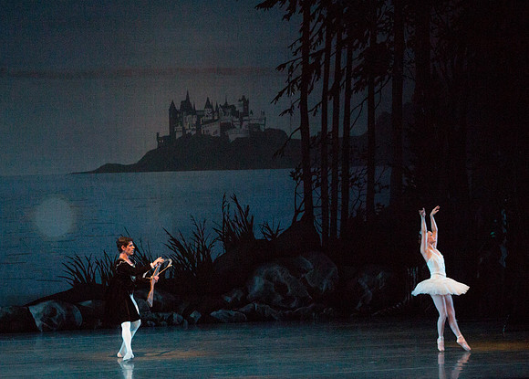 20151025_MCB_Swan_Lake_2Cast_Arsht_IMG_7684