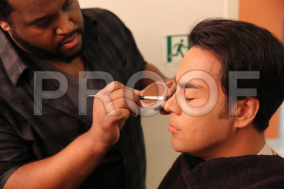 20150226_The_Pearl_Fisher_Backstage_Makeup_9C7C0418
