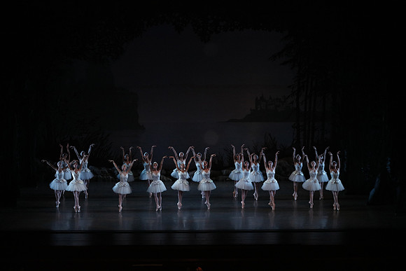 20151022_MCB_Swan_Lake_DR_WD_Arsht__75A6664