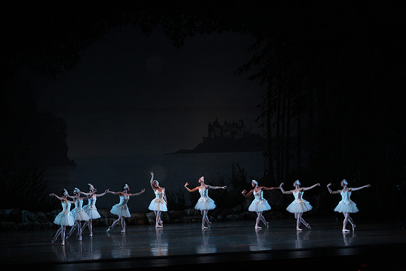 20151025_MCB_Swan_Lake_2Cast_Arsht_IMG_0107