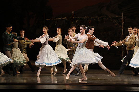 20161020_MCB_Giselle_2Cast_Act1_no Makeup_DRDA_Arsht_73A0081