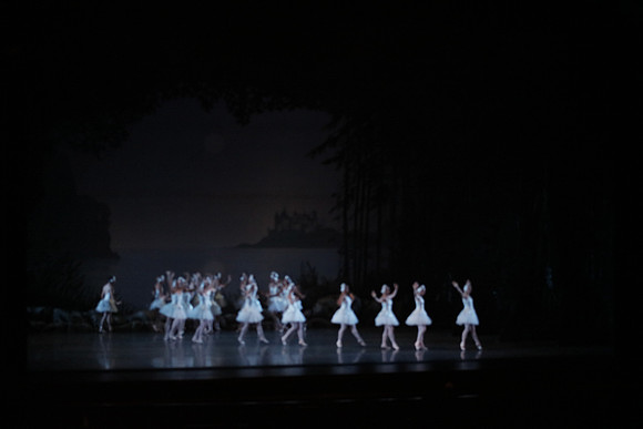 20151023_MCB_Swan_Lake_Prefomance_Arsht__75A2575