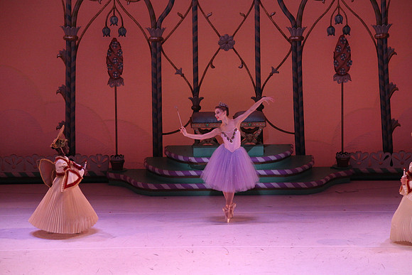 20141229_Nutcracker_WPB_Angels_CG3P0035