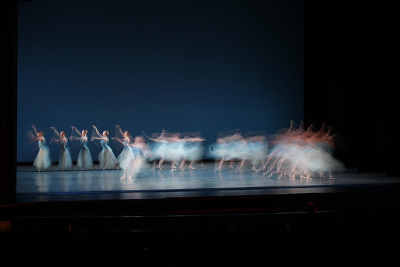 20170113_Seranade_Motion_Blur_PR_9C7C0084
