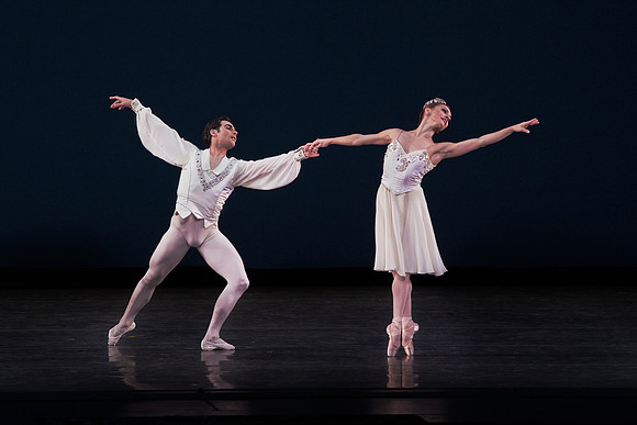 27025_DG_BALLET_IMPERIAL_Balanchine_Tchaikovsky_Miami_City_Ballet_FL_AL1B9912 2.2
