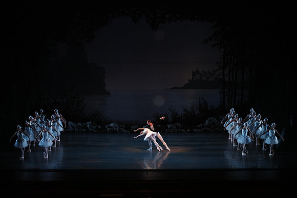 20151022_MCB_Swan_Lake_DR_WD_Arsht__75A7219