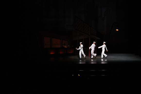 20151022_MCB_Fancy_Free_Warmup_Stage_Arsht_75A5283
