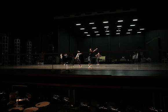 20151025_MCB_Back_Stage_2Cast_Arsht_IMG_7499