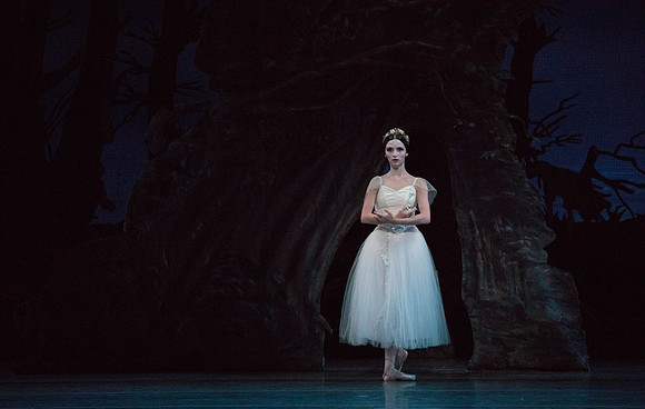 20161021_MCB_Giselle_Cast1_Act2__73A6193