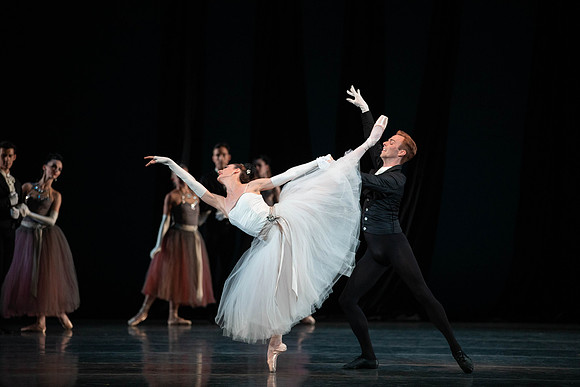 20180405_La Valse_Balanchine_Ravel__73A5143