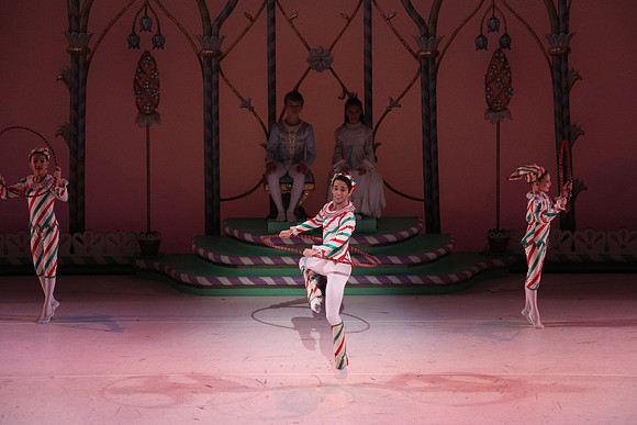 20141229_Nutcracker_WPB_Hoops_CG3P1389