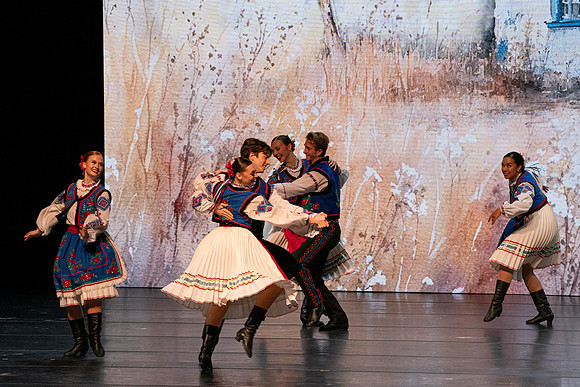 20241026_untitled20241026_6-Zakarpatsky Folk Dance__DSC5475