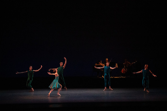 20240210_Winter_Mix_Paganini_in_Play_MCB_DSC1326