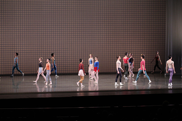 20170114_Glass_Pieces_Preformance_Saturday_Chase_Lauren_MCB_9C7C0025