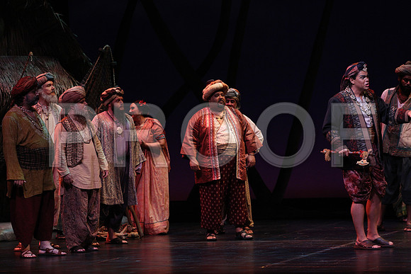 20150226_The_Pearl_Fisher_Act_29C7C0571