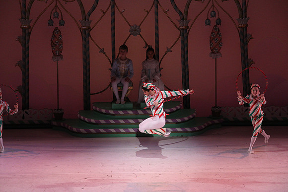 20141229_Nutcracker_WPB_Hoops_CG3P1382