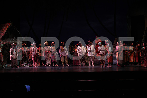 20150226_The_Pearl_Fisher_Act_29C7C0676