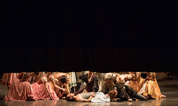 20161022_MCB_Giselle_Act1_2Cast_Tricia_Arsht_73A9468