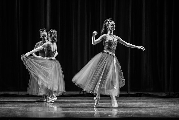 20180405_La Valse_Balanchine_Ravel__73A4126