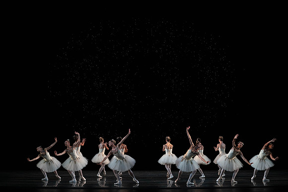 20220317_Dimonds_Dress Rehearsal_DSC1570