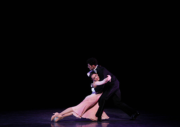 20150108_MCB_9_Sinatra_Dress_Hear_the_Dance_CG3P0141