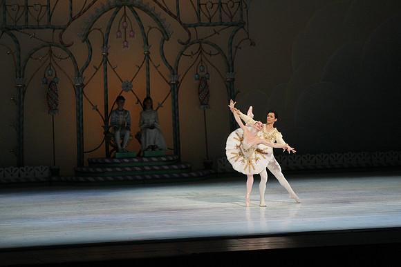 20141223_Nutcracker_ARTC_Pasdedeux_AL1B5757
