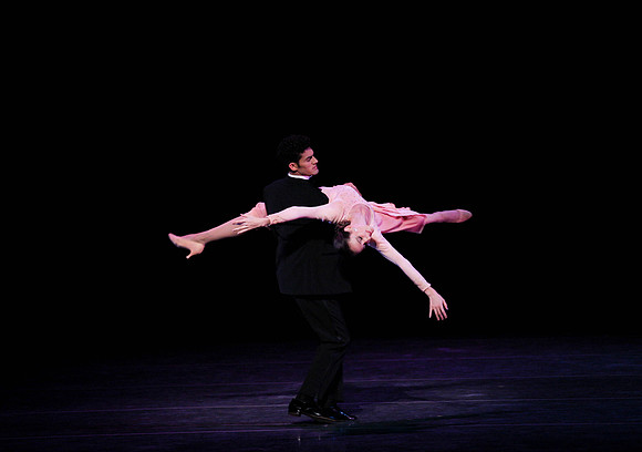 20150108_MCB_9_Sinatra_Dress_Hear_the_Dance_CG3P0065