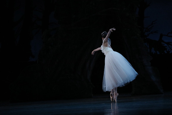 20161020_MCB_Giselle_Act2_DRDA_Arsht_73A6009