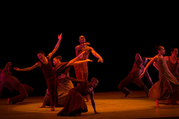 20170223_Alvin_Ailey_Revelations_PR_Closeup_G3P4848