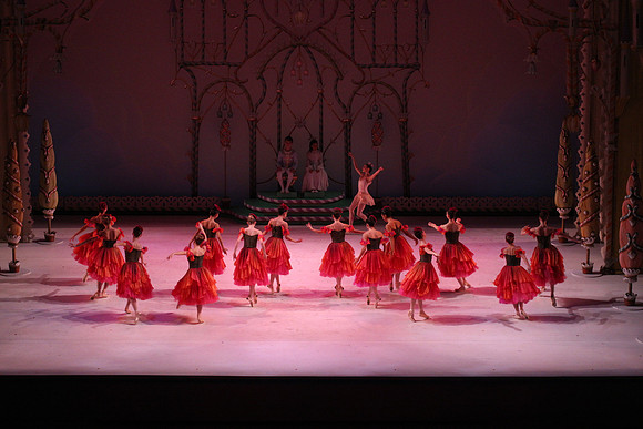 20141229_Nutcracker_WPB_Flowers__CG3P2056